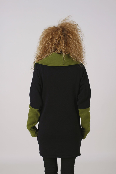 Bluza czarno zielona, Kurtka na zamek, asymetryczny krój, wysoka stójka