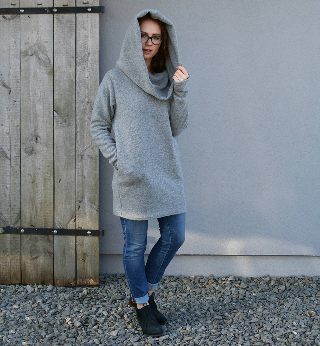 Sweter wełniany, bluza wełniana z kapturem , damski sweter