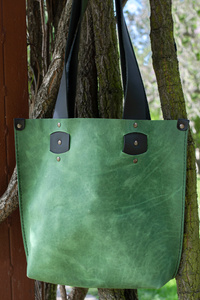 torba zielona, worek skórzany , torba na laptopa, na zakupy, torebka na ramię , zielona torebka skórzana ręcznie robiona 
