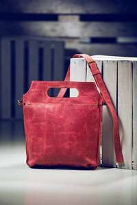 Torebka skórzana ręcznie robiona czerwona