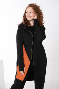 Bluza płaszczyk z dużym kapturem, płaszczobluza damska czarna , kolorowa bluza damska polski projektant, długa bluza z dzianiny