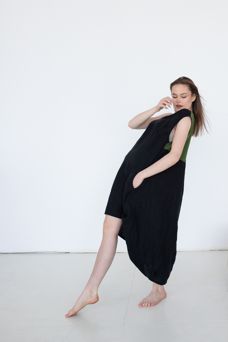 asymetryczna czarna lniana sukienka ,sukienka krótka lniana, luźna sukienka z lnu czarnego