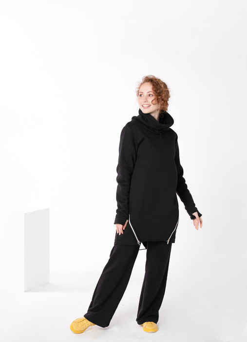 Tunika czarna luźna , bluzka z zamkami , bluza długa czarna damska, bluza ze stójką damska polska dzianina, ciepła długa bluza