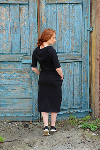 Sukienka czarna bawełniana, asymetryczna mała czarna , sukienka z kapturem 